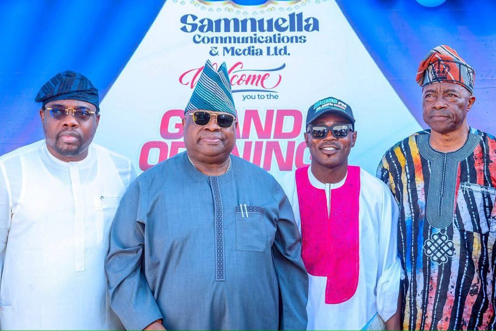 Deejay Bassman at the Samnuella Communications and Media grand opening